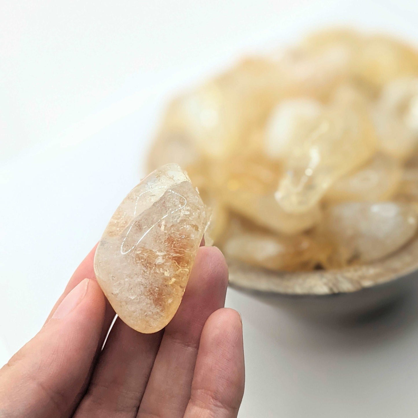 pierre naturelle citrine